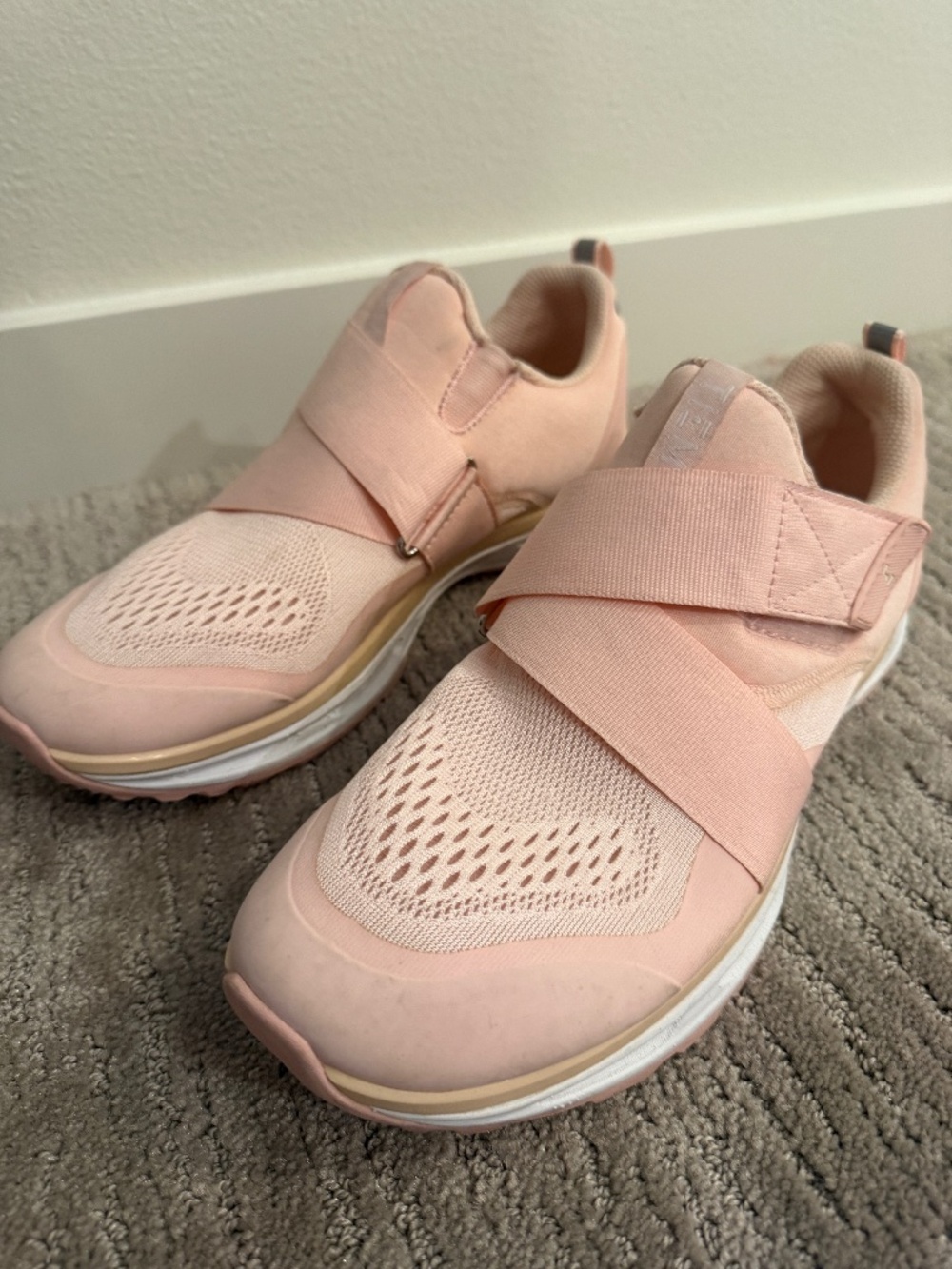 TIEM Cycling Shoes - Pink